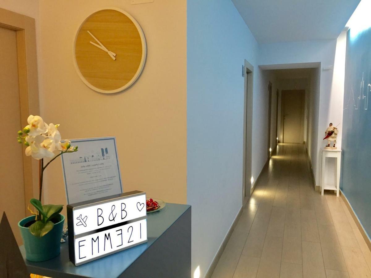 B&B Emme21 Napoli Dış mekan fotoğraf